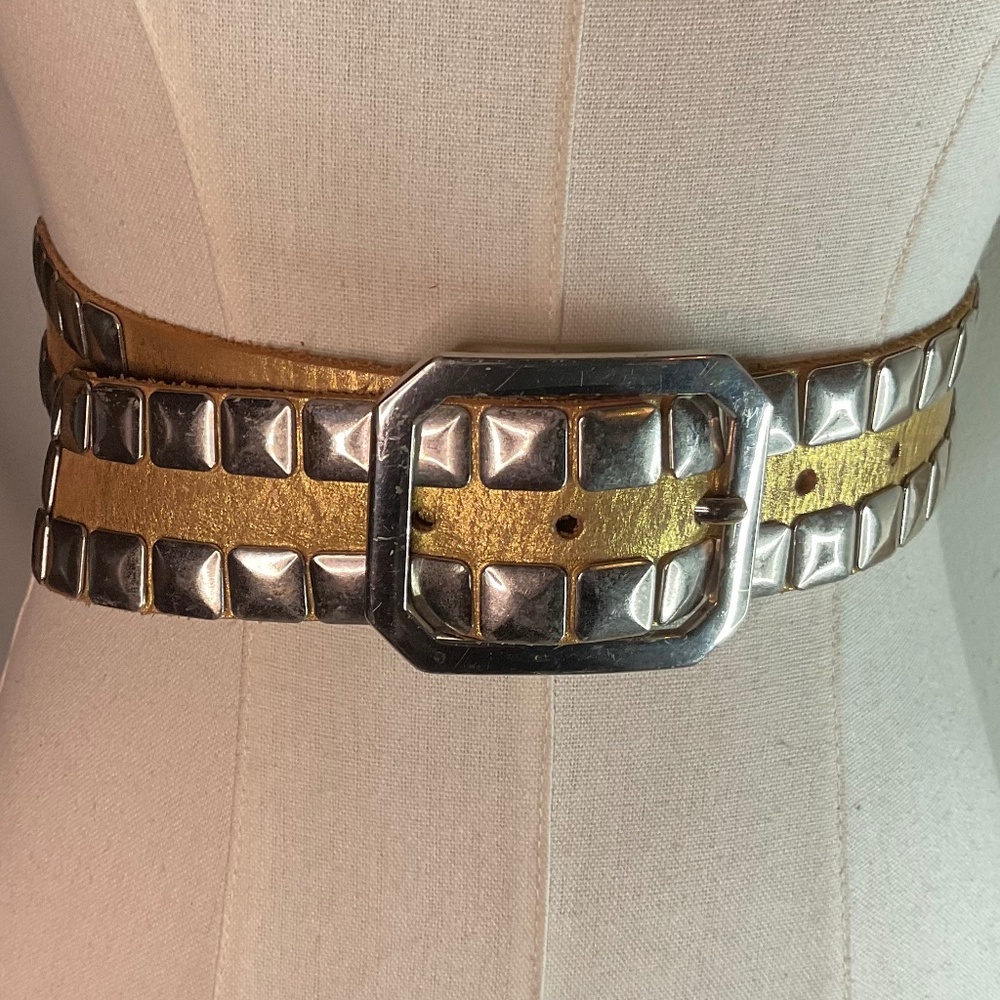 Linea Pelle Gold Leather With Silver Studs 33.5in X 1.5in display picture 3